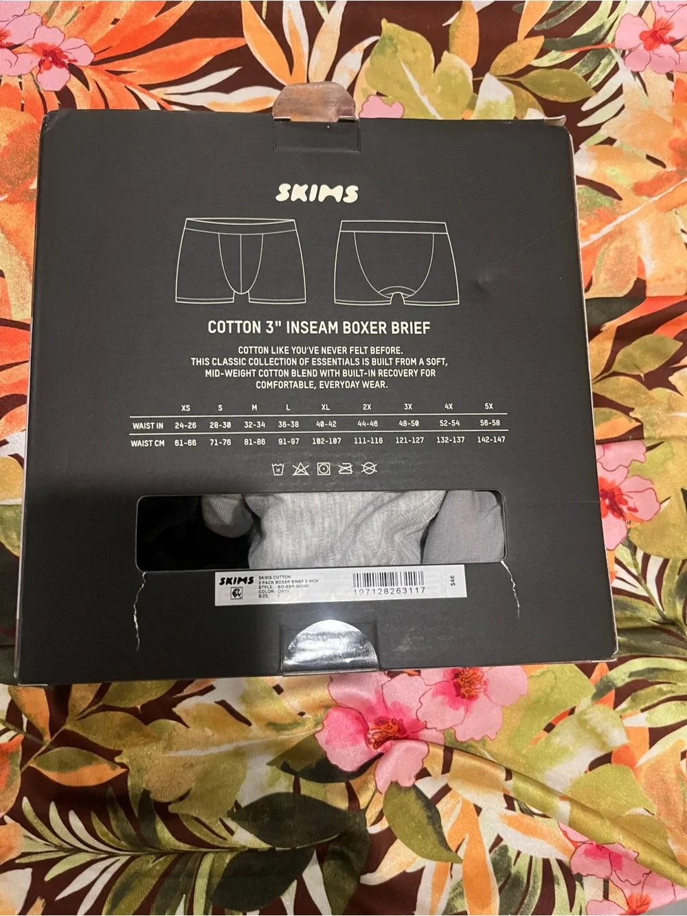 NWOT SKIMS Mens Boxer Briefs Bundle in Black and Light Gray read description
